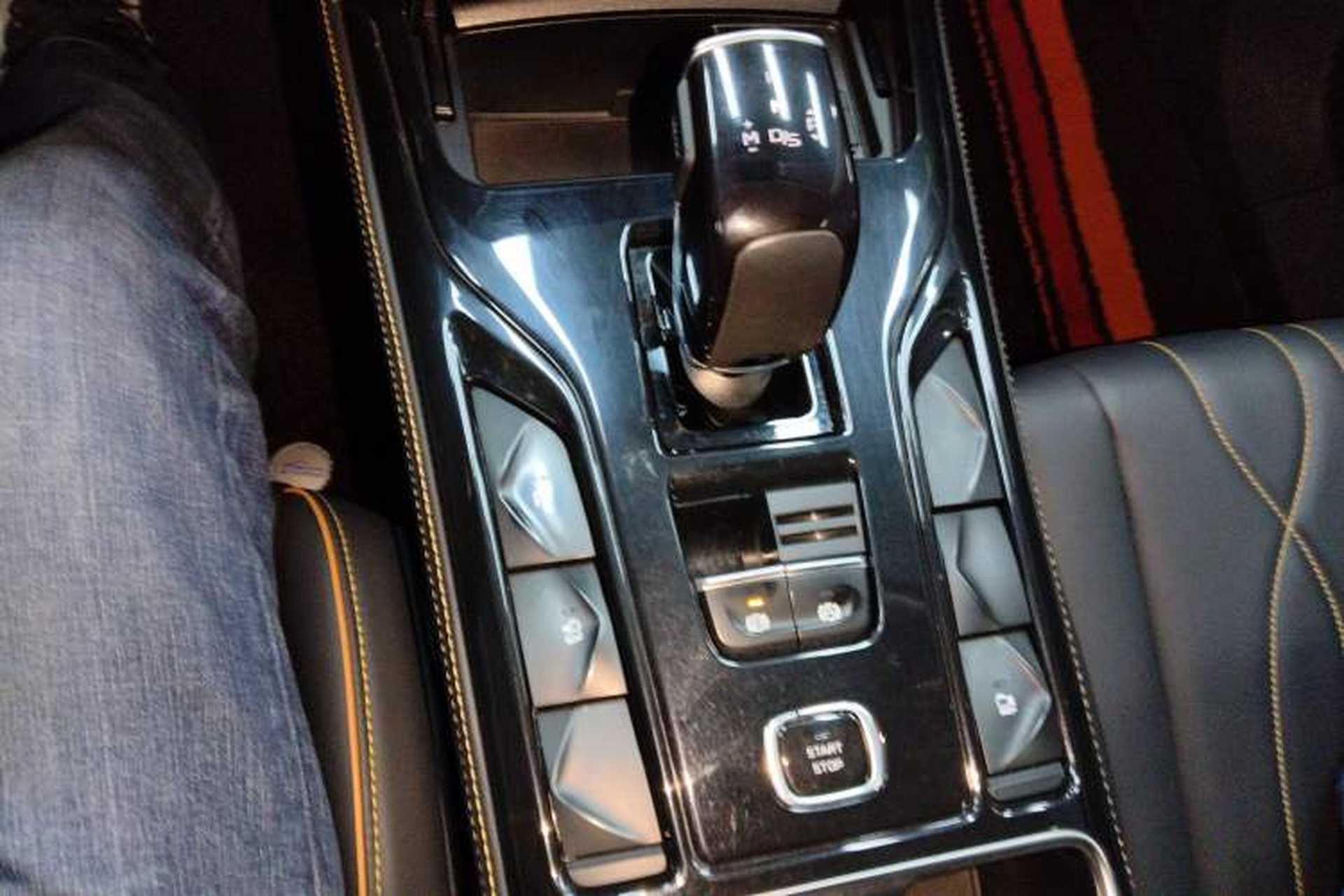 Used Bestune T77 2023 1.5T Automatic Luxury Model Gear Lever