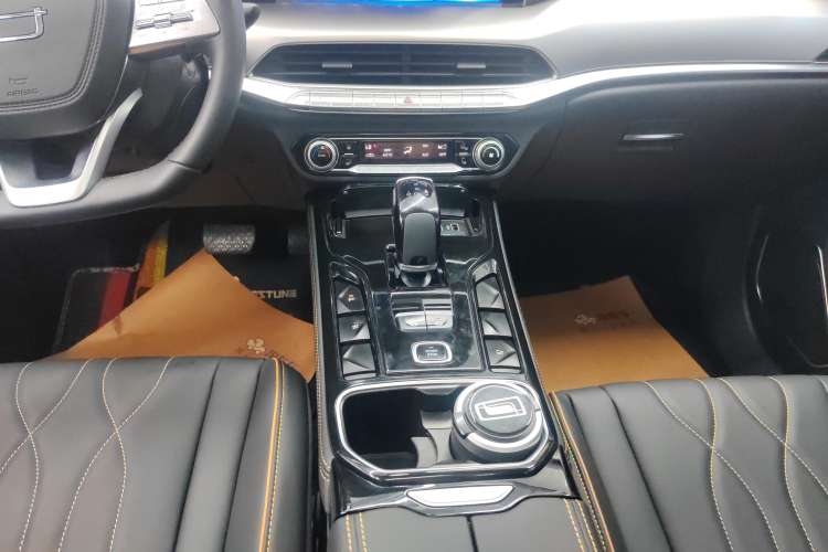 Used Bestune T77 2023 1.5T Automatic Luxury Model Gear Lever