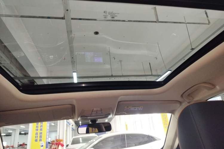 Used Bestune T77 2023 1.5T Automatic Luxury Model Headliner