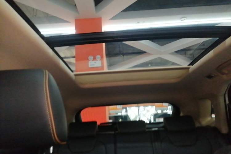 Used Bestune T77 2023 1.5T Automatic Luxury Model Headliner