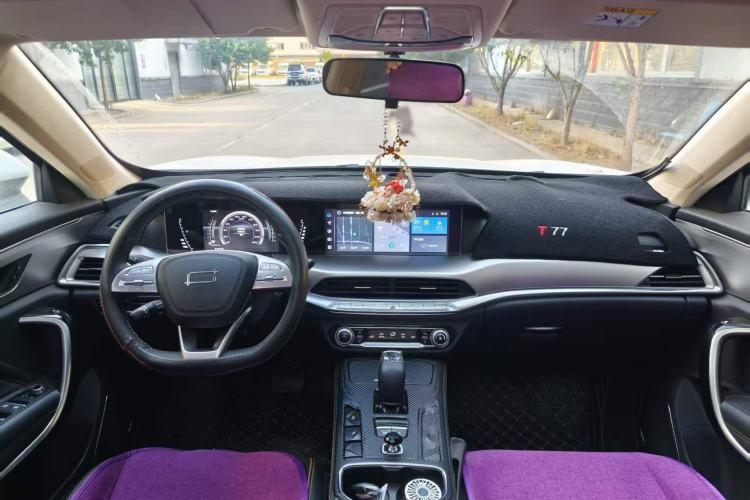 Used Bestune T77 2023 1.5T Automatic Luxury Model Interior 5