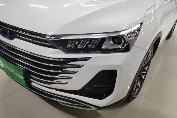 Used Bestune T77 2023 1.5T Automatic Luxury Model Left Front Headlight
