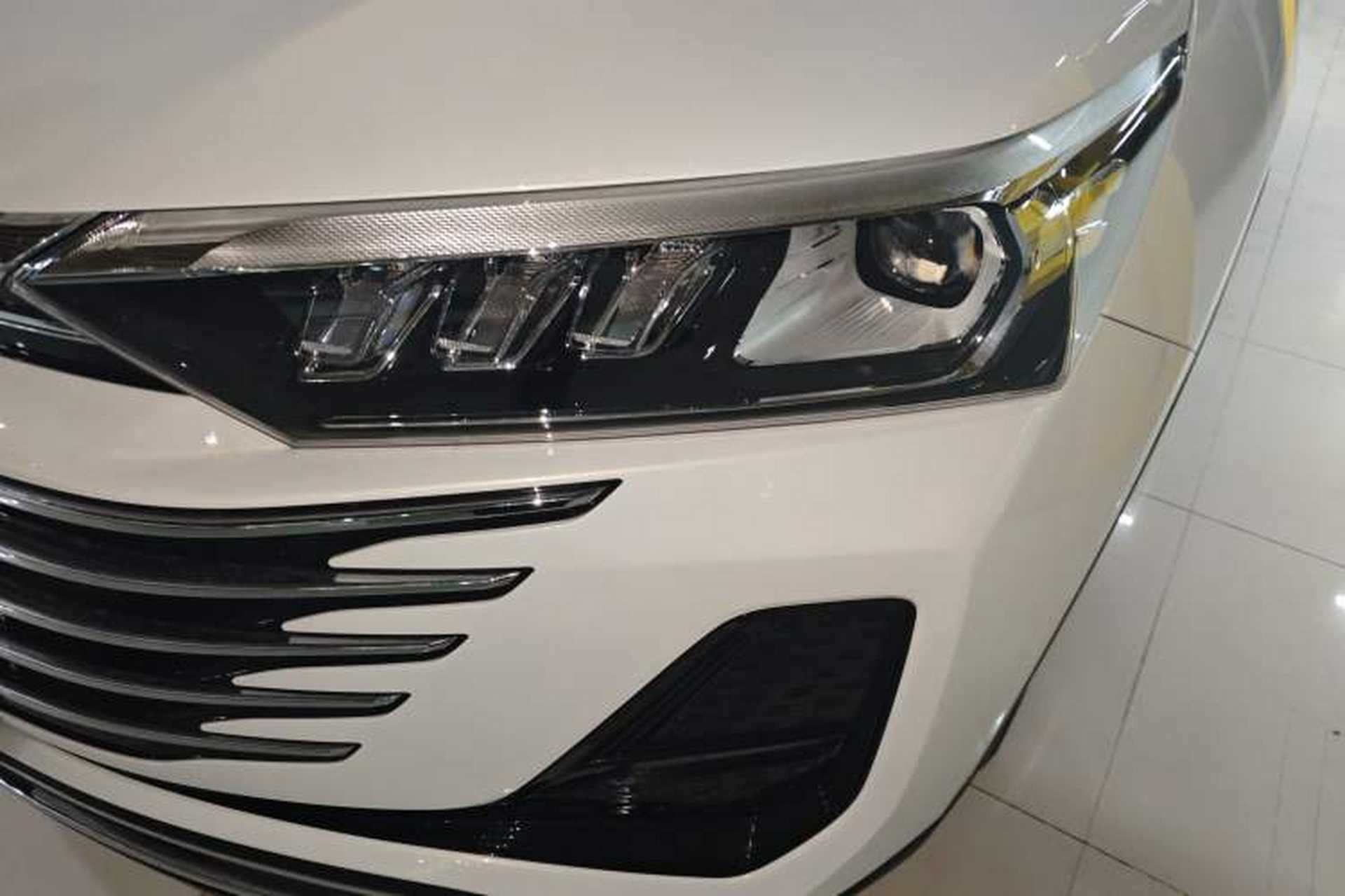 Used Bestune T77 2023 1.5T Automatic Luxury Model Left Front Headlight