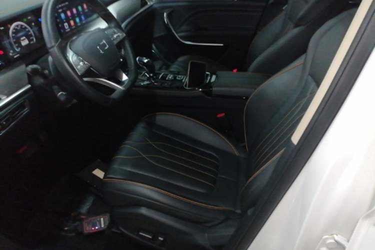 Used Bestune T77 2023 1.5T Automatic Luxury Model Left Front Seat