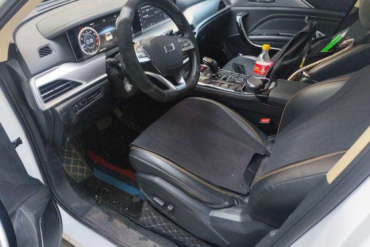 Used Bestune T77 2023 1.5T Automatic Luxury Model Left Front Seat