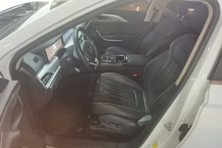 Used Bestune T77 2023 1.5T Automatic Luxury Model Left Front Seat