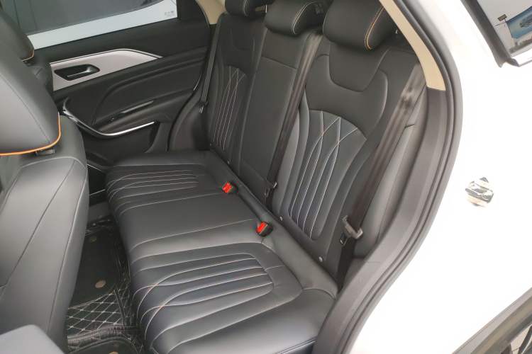 Used Bestune T77 2023 1.5T Automatic Luxury Model Left Rear Seat