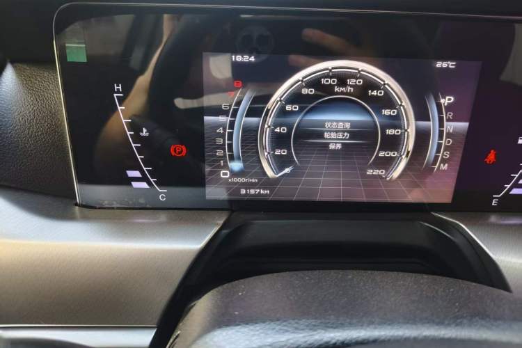 Used Bestune T77 2023 1.5T Automatic Luxury Model Odometer Close Up