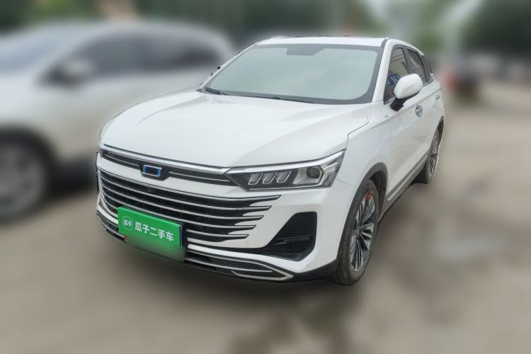 Bestune T77 2023