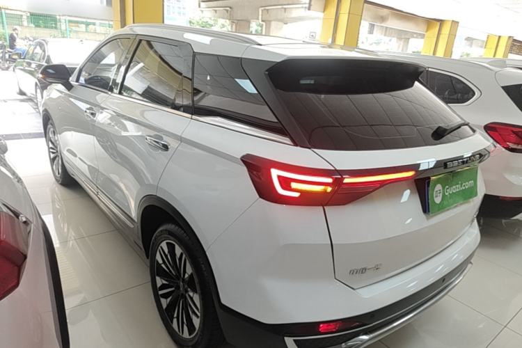 Used Bestune T77 2023 1.5T Automatic Luxury Model Rear Left 45 Deg