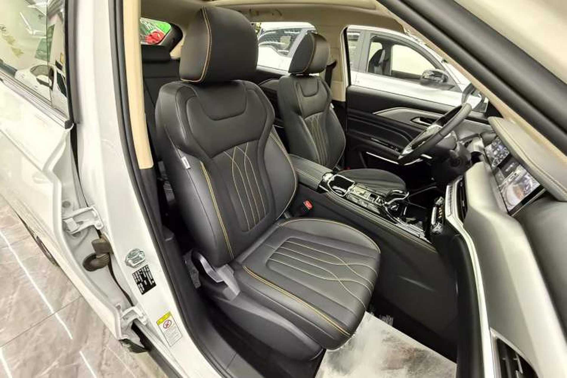 Used Bestune T77 2023 1.5T Automatic Premium Edition Right Front Seat