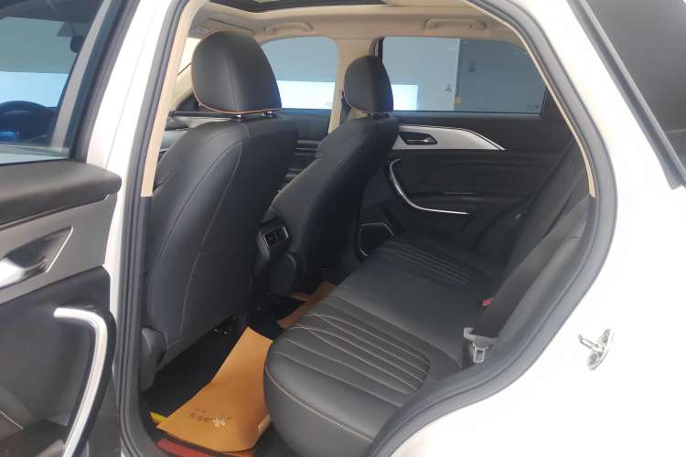 Used Bestune T77 2023 1.5T Automatic Luxury Model Right Rear Seat