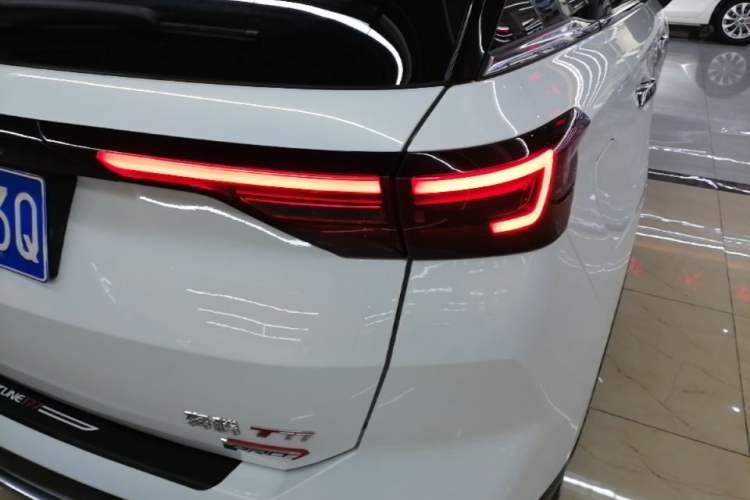 Used Bestune T77 2023 1.5T Automatic Premium Edition Right Rear Taillight