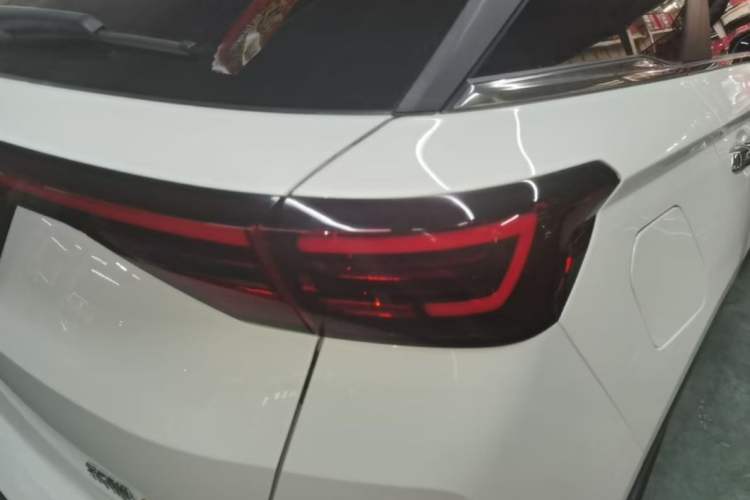 Used Bestune T77 2023 1.5T Automatic Luxury Model Right Rear Taillight