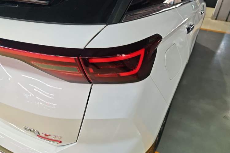 Used Bestune T77 2023 1.5T Automatic Luxury Model Right Rear Taillight