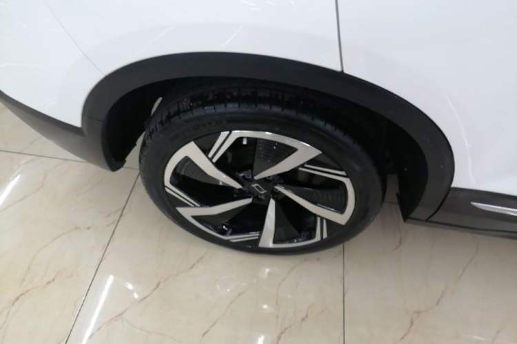 Used Bestune T77 2023 1.5T Automatic Premium Edition Right Rear Wheel Hub