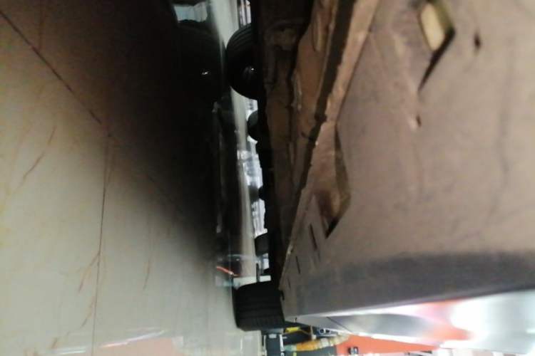 Used Bestune T77 2023 1.5T Automatic Luxury Model Right Side Sill