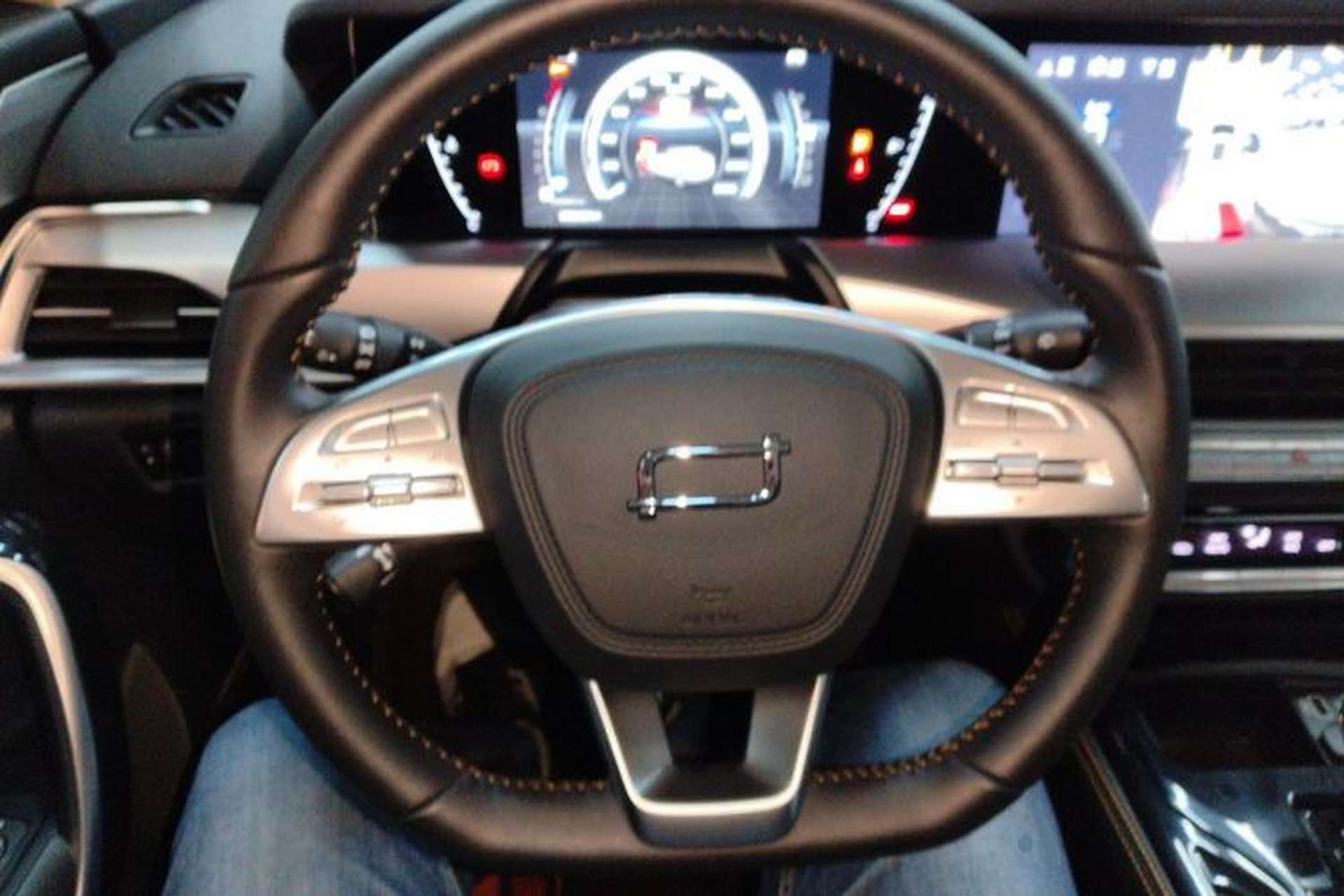 Used Bestune T77 2023 1.5T Automatic Luxury Model Steering Wheel