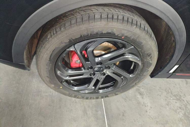 Used Bestune T90 2025 Dragon Edition 1.5T Enjoyment Model Black Knight Left Front Wheel Hub