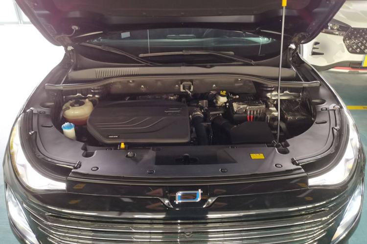 Used Bestune T90 2023 1.5T DCT Automatic Luxury Edition Engine Bay