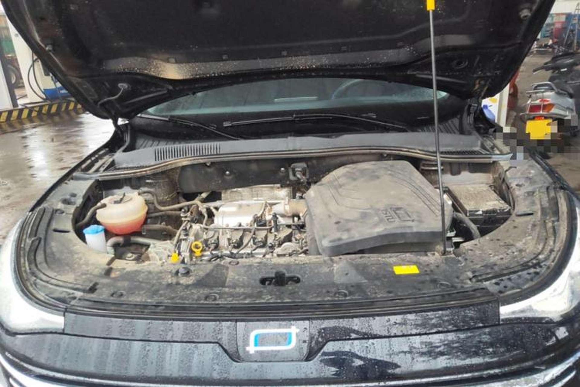 Used Bestune T90 2023 1.5T DCT Automatic Luxury Edition Engine Bay