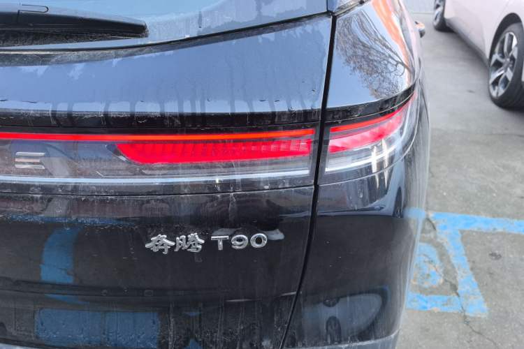 Used Bestune T90 2023 1.5T DCT Automatic Prestige Edition Exterior 6