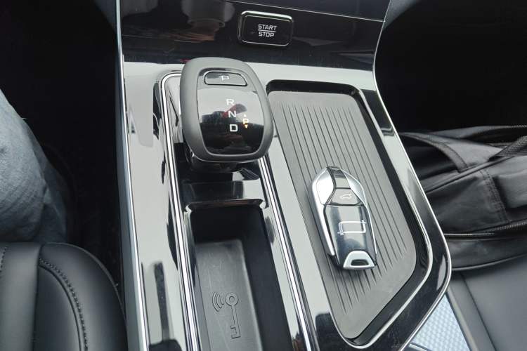 Used Bestune T90 2023 1.5T DCT Automatic Luxury Edition Gear Lever
