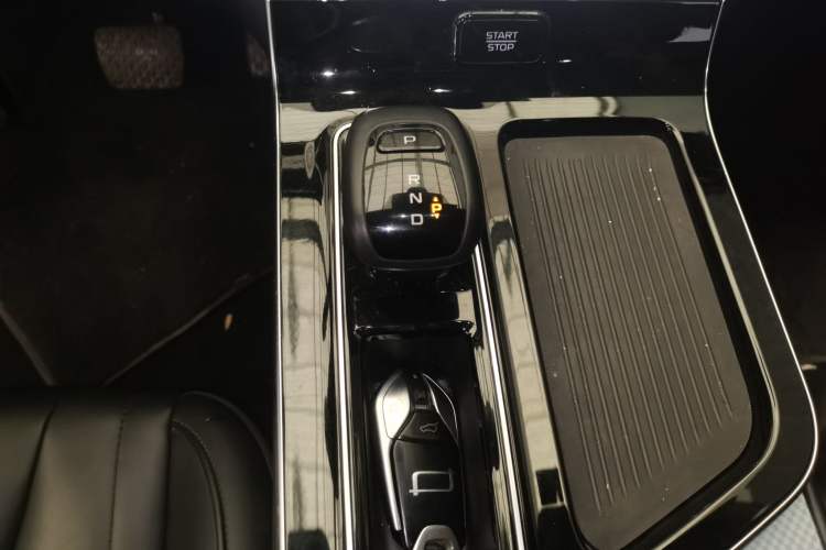 Used Bestune T90 2023 1.5T DCT Automatic Luxury Edition Gear Lever