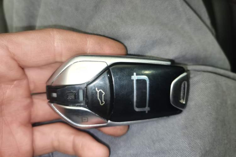 Used Bestune T90 2023 1.5T DCT Automatic Luxury Edition Interior 1