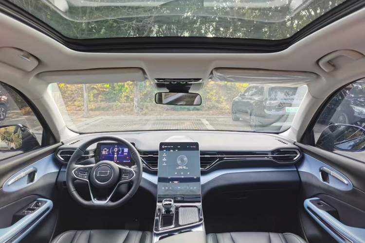 Used Bestune T90 2023 1.5T DCT Automatic Luxury Edition Interior 2