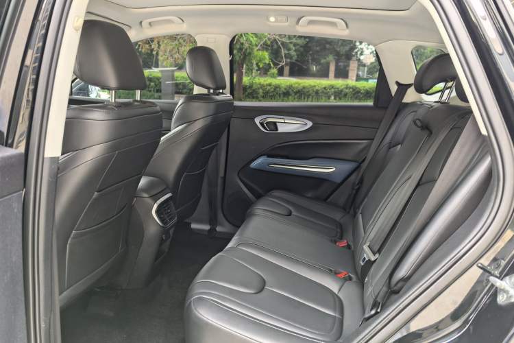 Used Bestune T90 2023 1.5T DCT Automatic Prestige Edition Interior 2