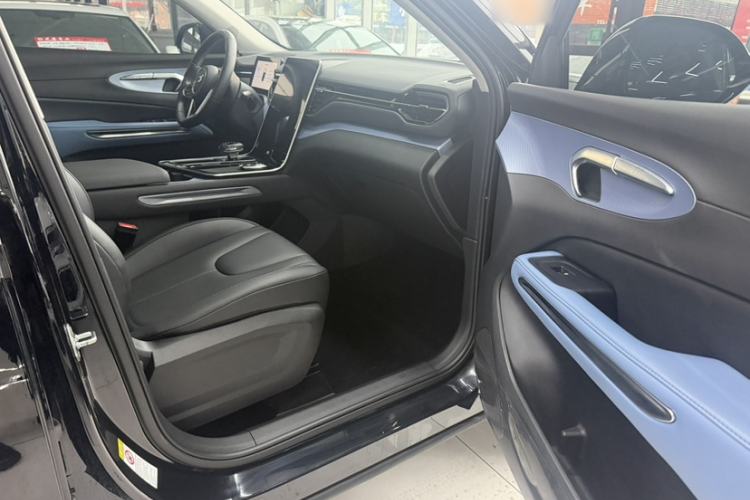 Used Bestune T90 2023 1.5T DCT Automatic Luxury Edition Interior 9