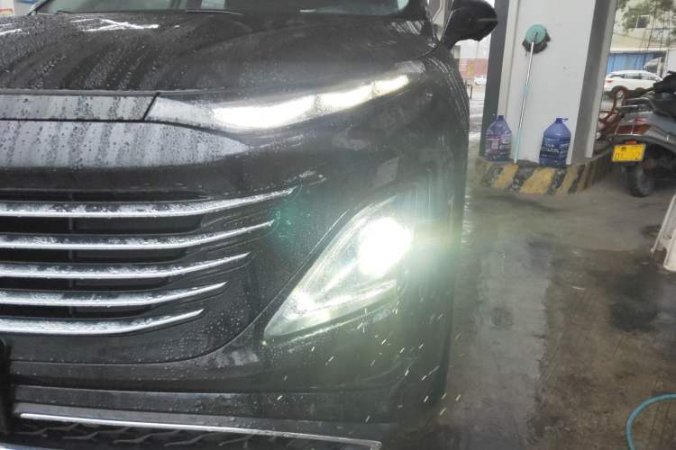 Used Bestune T90 2023 1.5T DCT Automatic Luxury Edition Left Front Headlight