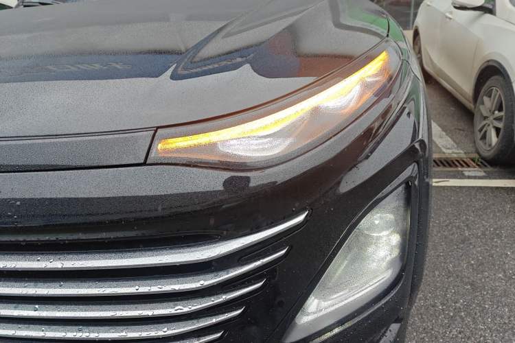 Used Bestune T90 2023 1.5T DCT Automatic Luxury Edition Left Front Headlight