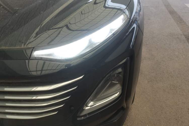 Used Bestune T90 2023 1.5T DCT Automatic Luxury Edition Left Front Headlight