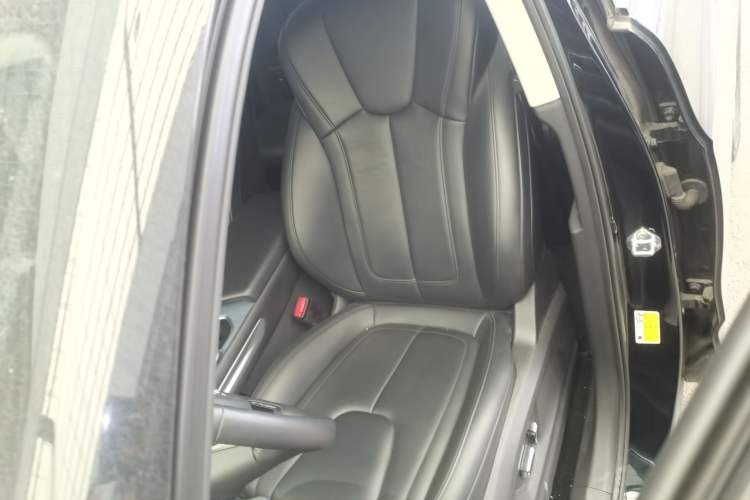 Used Bestune T90 2023 1.5T DCT Automatic Luxury Edition Left Front Seat