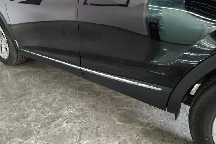 Used Bestune T90 2023 1.5T DCT Automatic Prestige Edition Left Side Sill