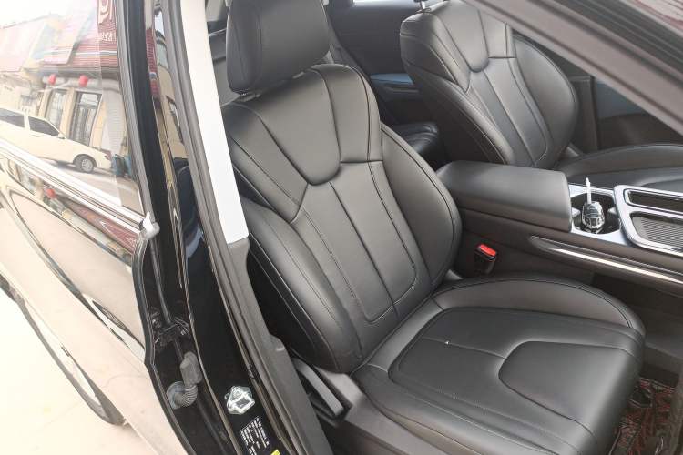 Used Bestune T90 2023 1.5T DCT Automatic Luxury Edition Right Front Seat