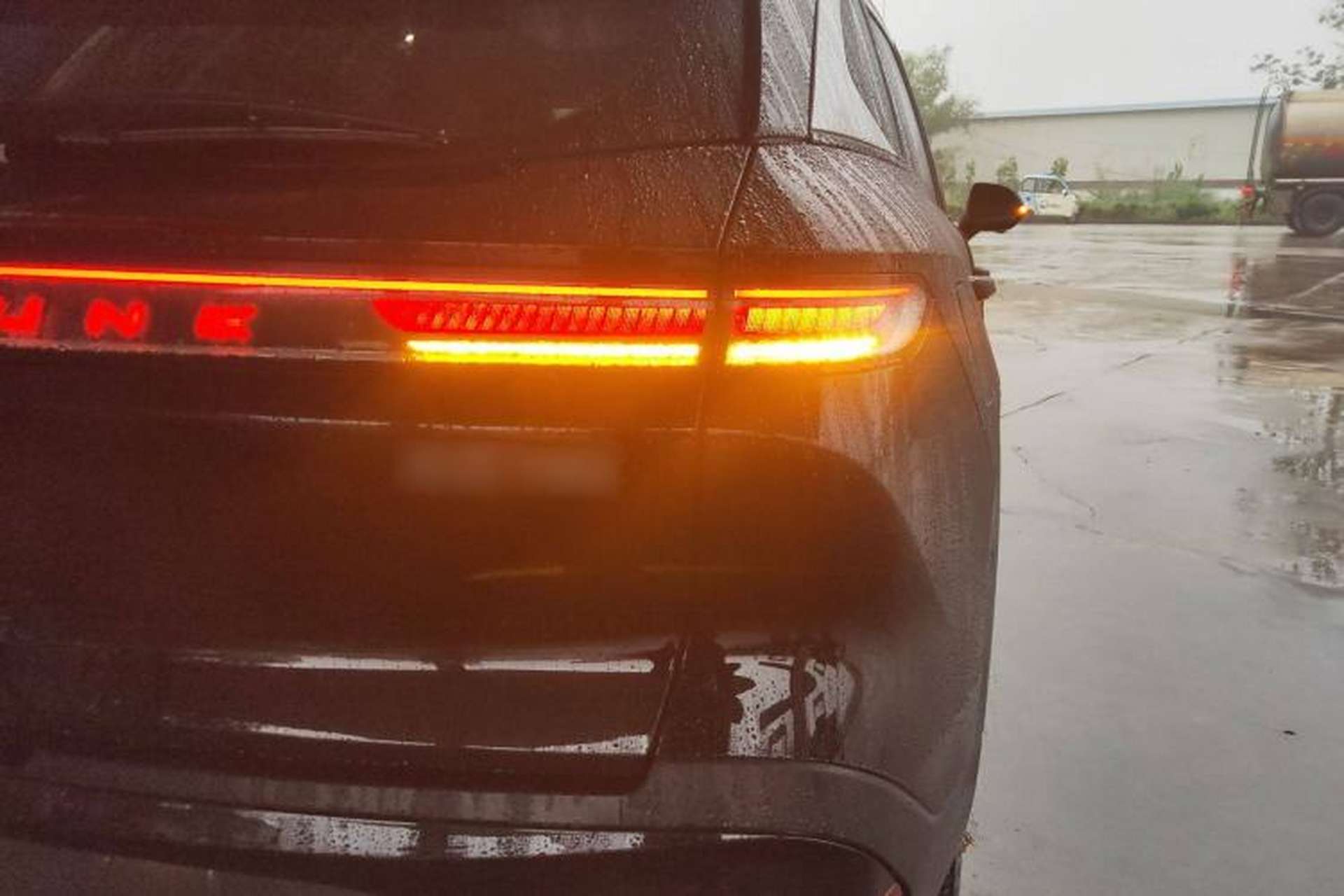 Used Bestune T90 2023 1.5T DCT Automatic Luxury Edition Right Rear Taillight