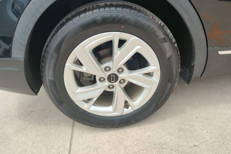 Used Bestune T90 2023 1.5T DCT Automatic Prestige Edition Right Rear Wheel Hub