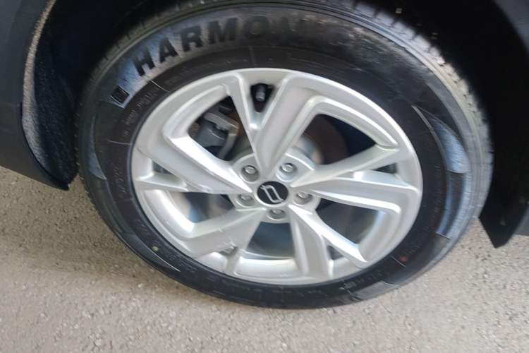 Used Bestune T90 2023 1.5T DCT Automatic Luxury Edition Right Rear Wheel Hub