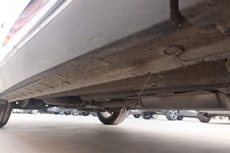 Used Bestune T90 2023 1.5T DCT Automatic Luxury Edition Right Side Sill