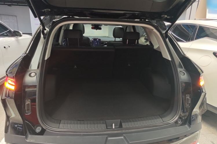 Used Bestune T90 2023 1.5T DCT Automatic Prestige Edition Trunk