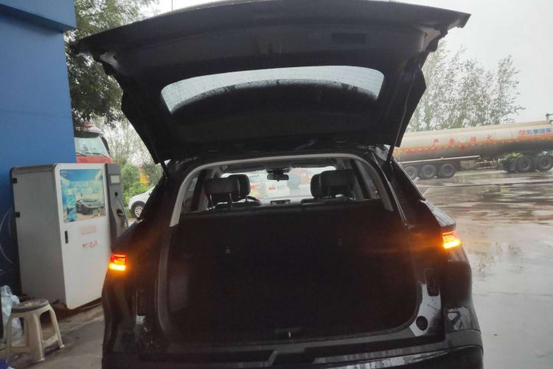 Used Bestune T90 2023 1.5T DCT Automatic Luxury Edition Trunk