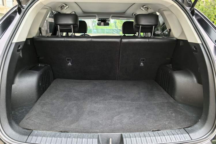 Used Bestune T90 2023 1.5T DCT Automatic Prestige Edition Trunk