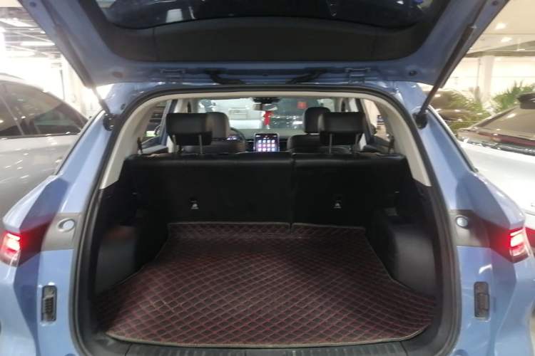 Used Bestune T90 2023 1.5T DCT Automatic Luxury Edition Trunk