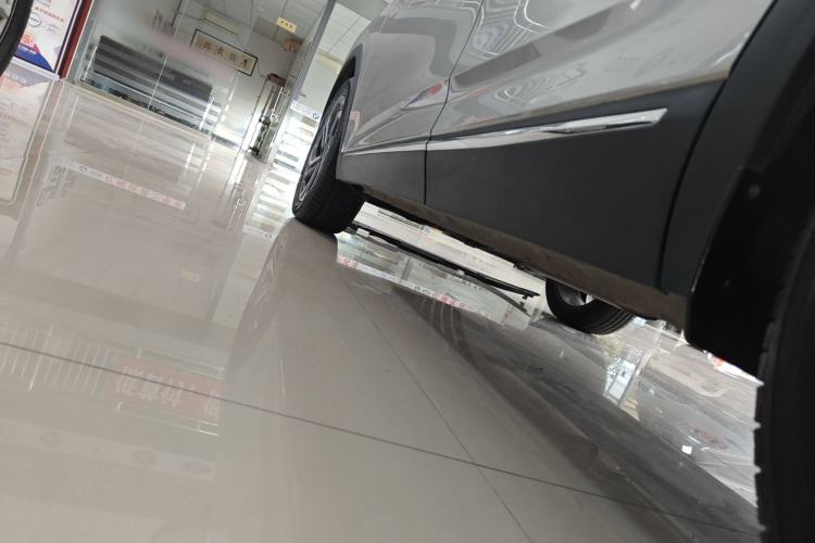 Used Bestune T90 2023 2.0T Automatic Flagship Edition Left Side Sill