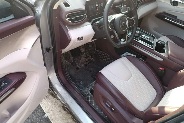 Used Bestune T90 2023 2.0T Automatic Flagship Edition Driver Seat