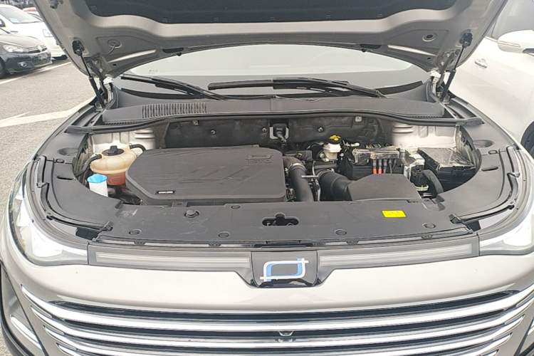Used Bestune T90 2023 1.5T DCT Automatic Prestige Edition Engine Bay