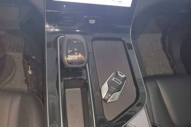 Used Bestune T90 2023 1.5T DCT Automatic Luxury Edition Gear Lever